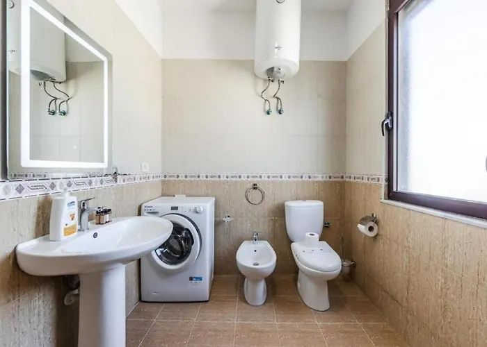 Billy S 4 Bdr By Ps Durrës